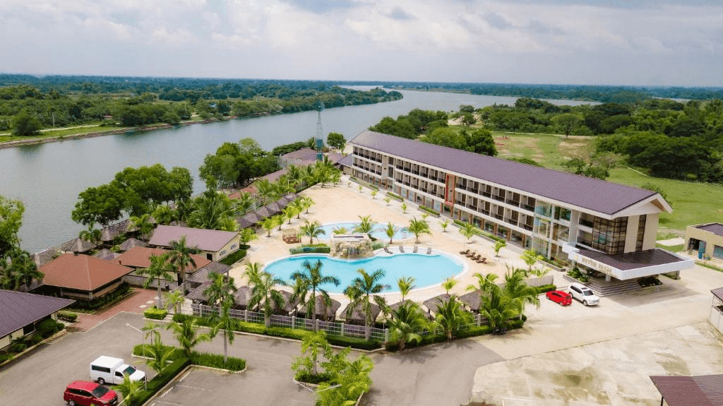 River Palm Hotel and Resort